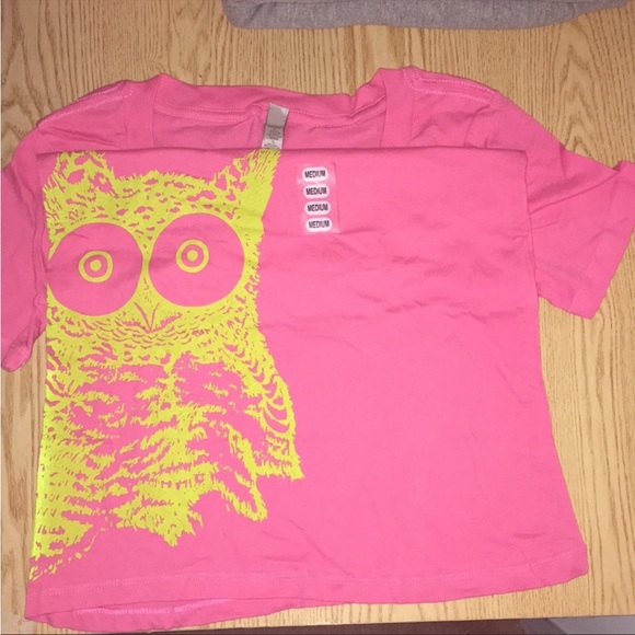 New Women’s Hooters V-Neck Tee FLA Medium Large XL - Picture 5 of 7